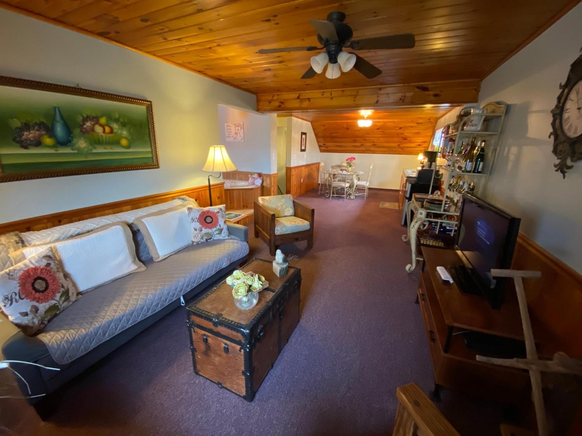 Savannah House Wine Country Inn & Cottages Himrod Exteriör bild
