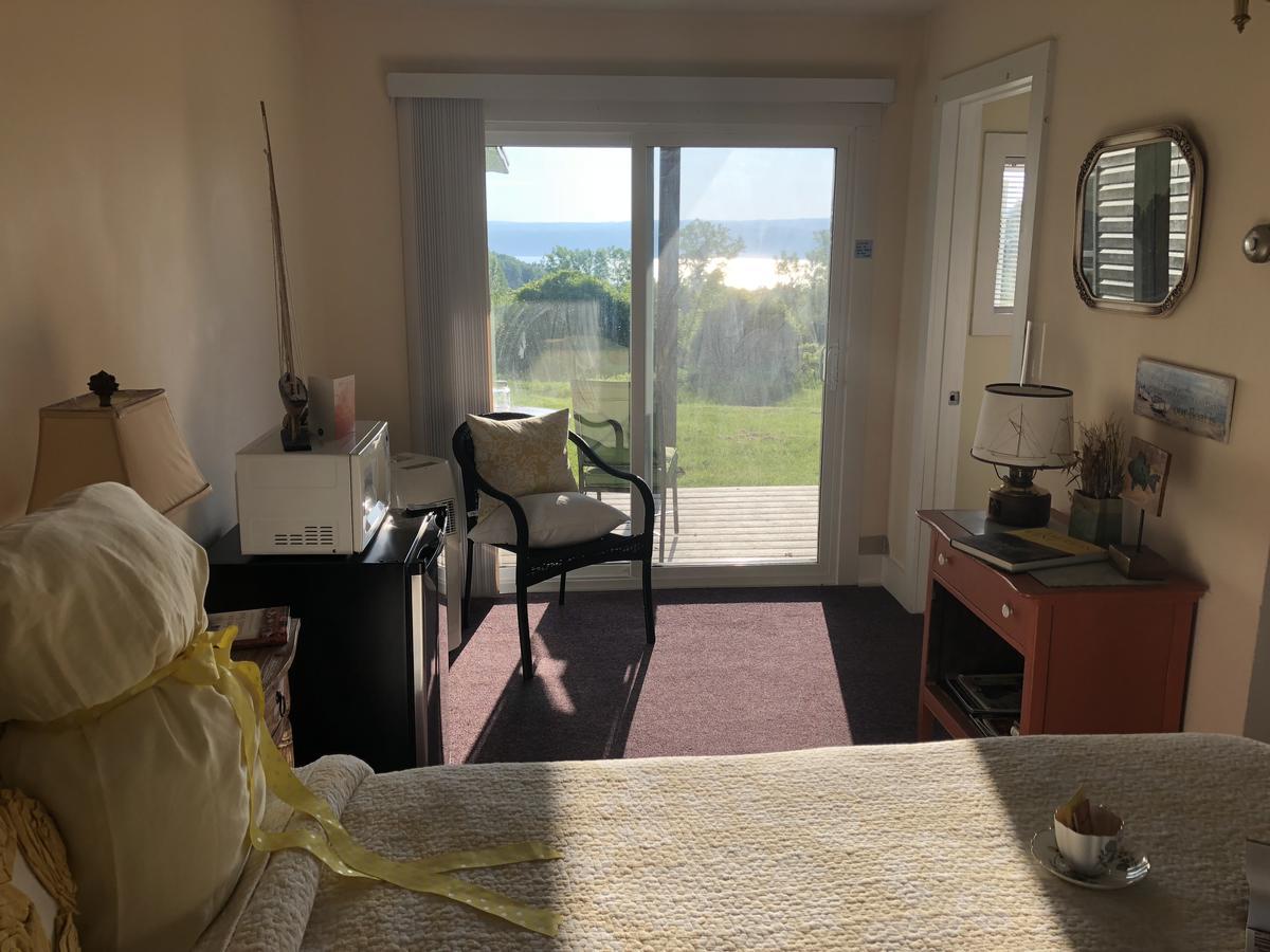 Savannah House Wine Country Inn & Cottages Himrod Exteriör bild