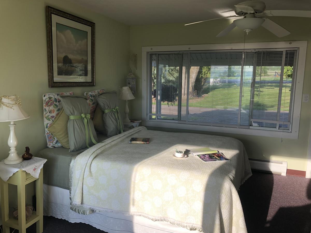 Savannah House Wine Country Inn & Cottages Himrod Exteriör bild