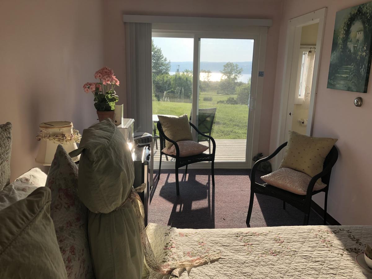 Savannah House Wine Country Inn & Cottages Himrod Exteriör bild