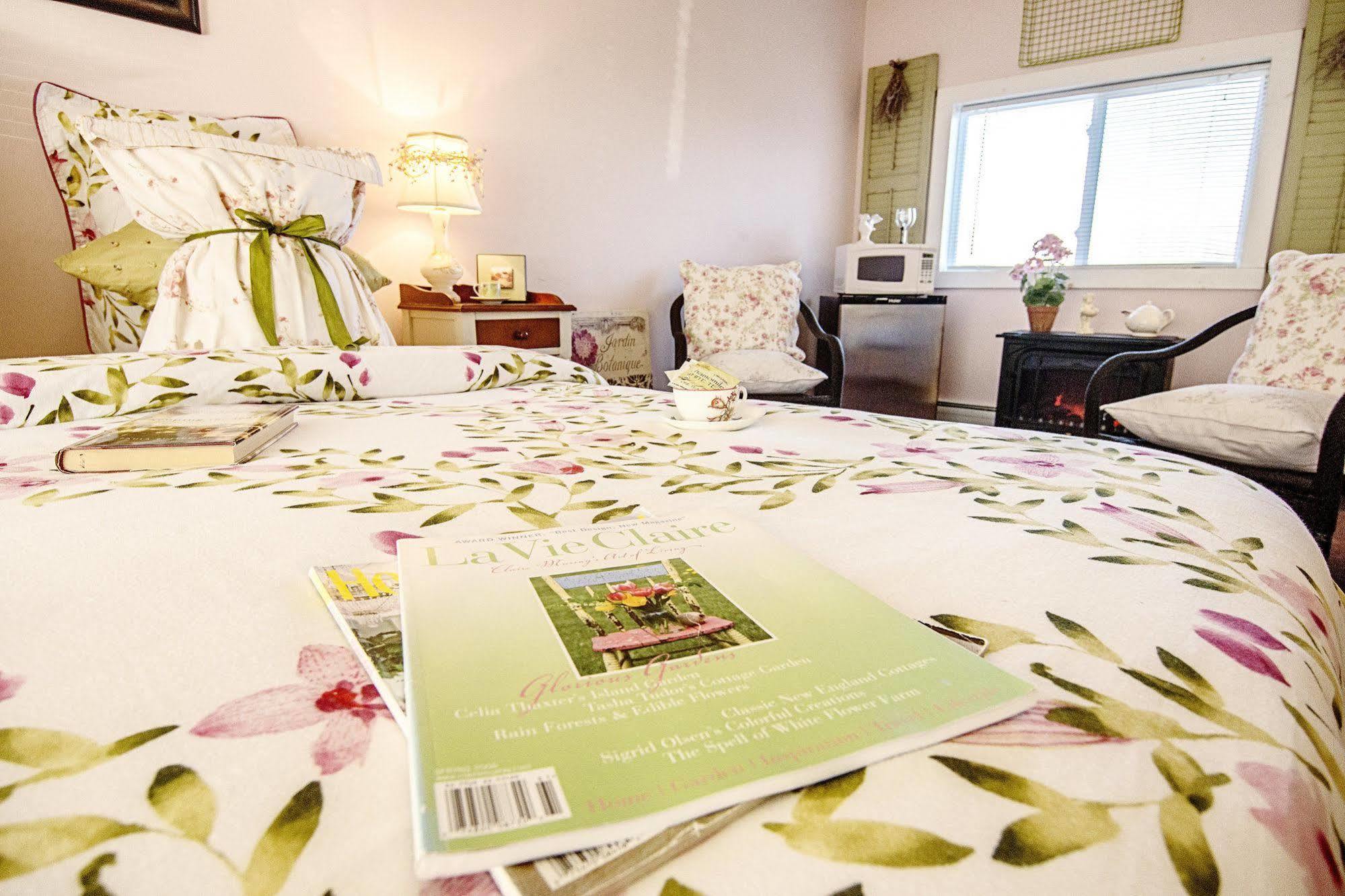 Savannah House Wine Country Inn & Cottages Himrod Exteriör bild